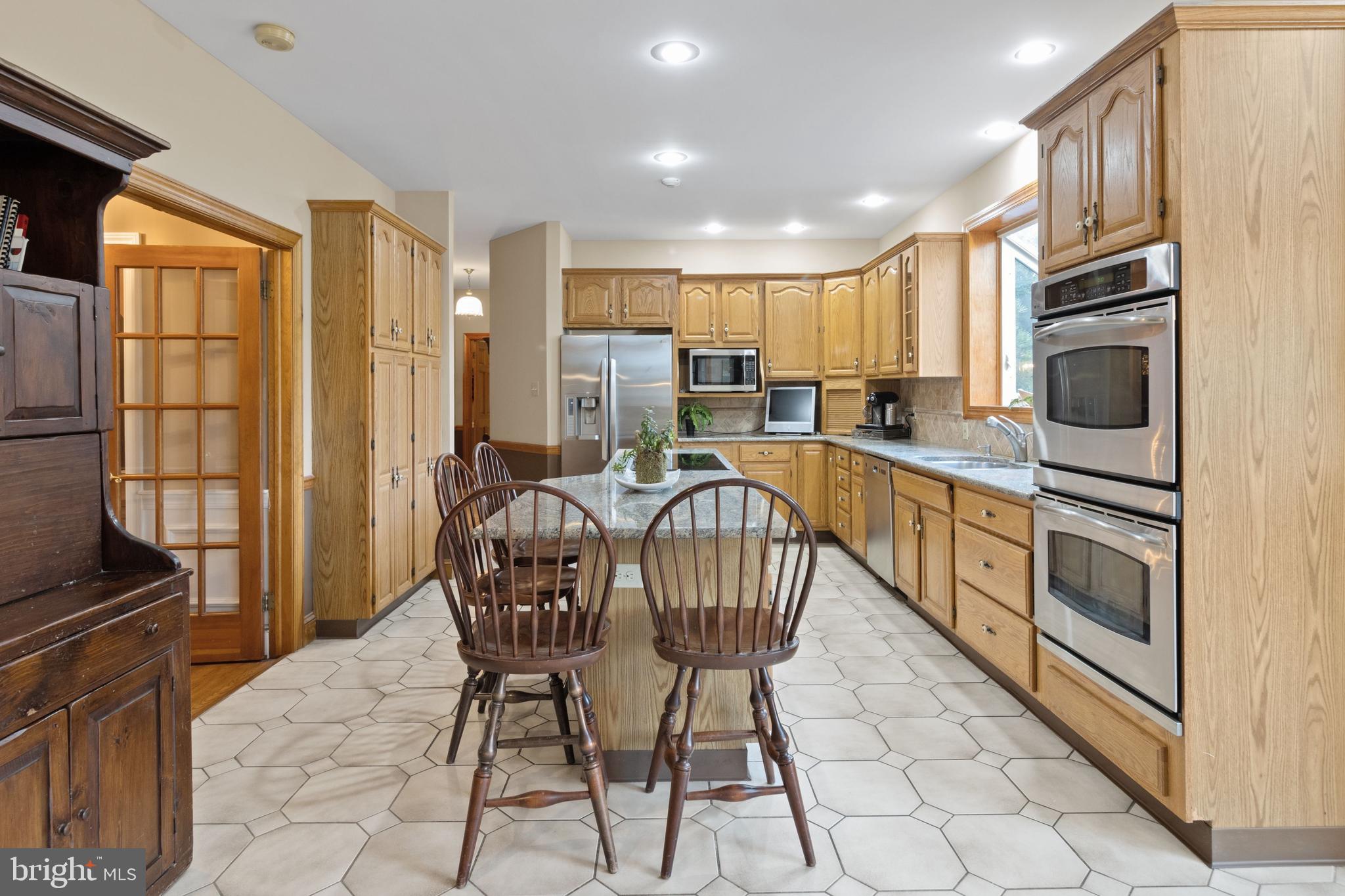 GRENOBLE MANOR - Residential