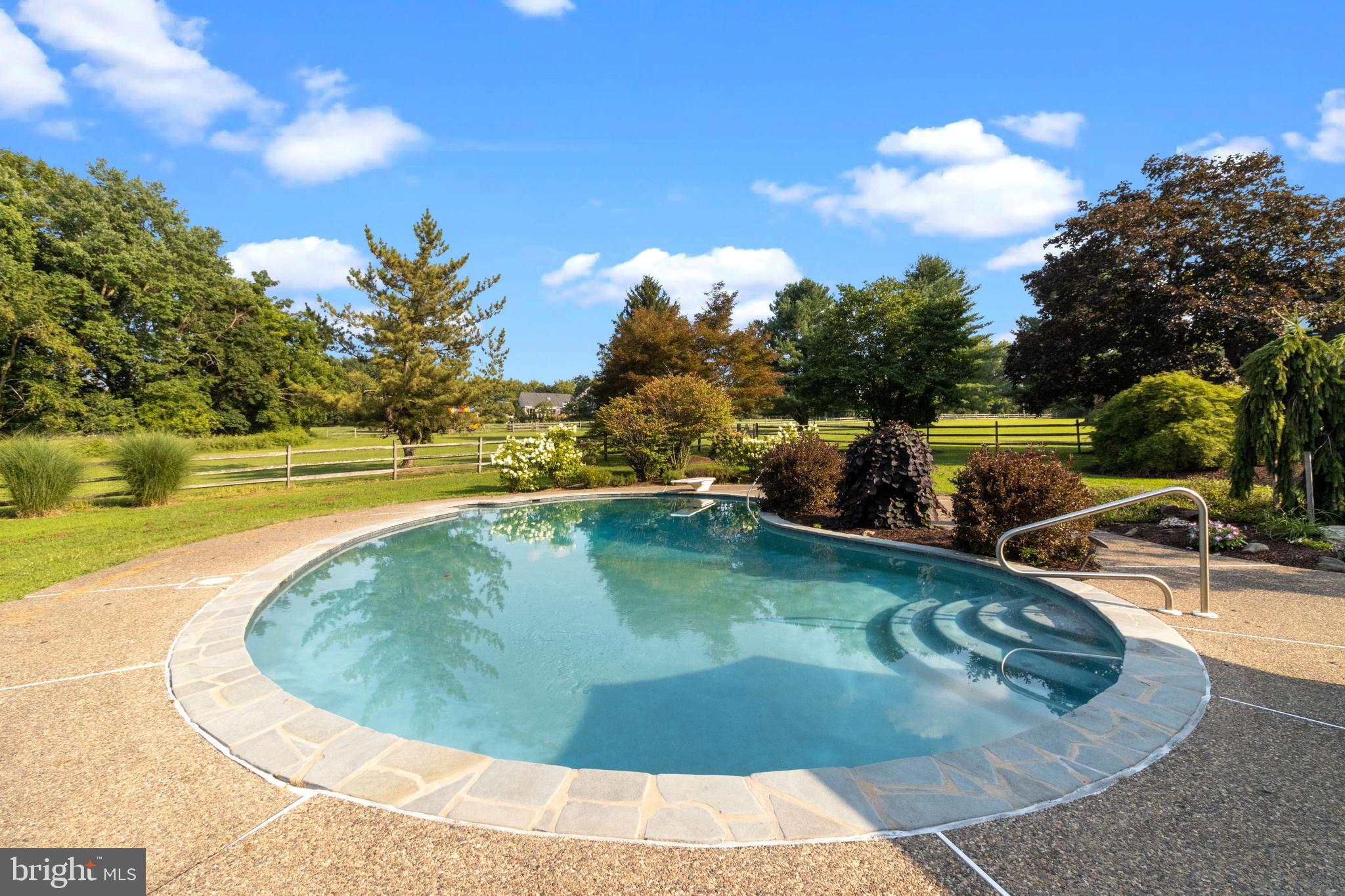 GRENOBLE MANOR - Residential