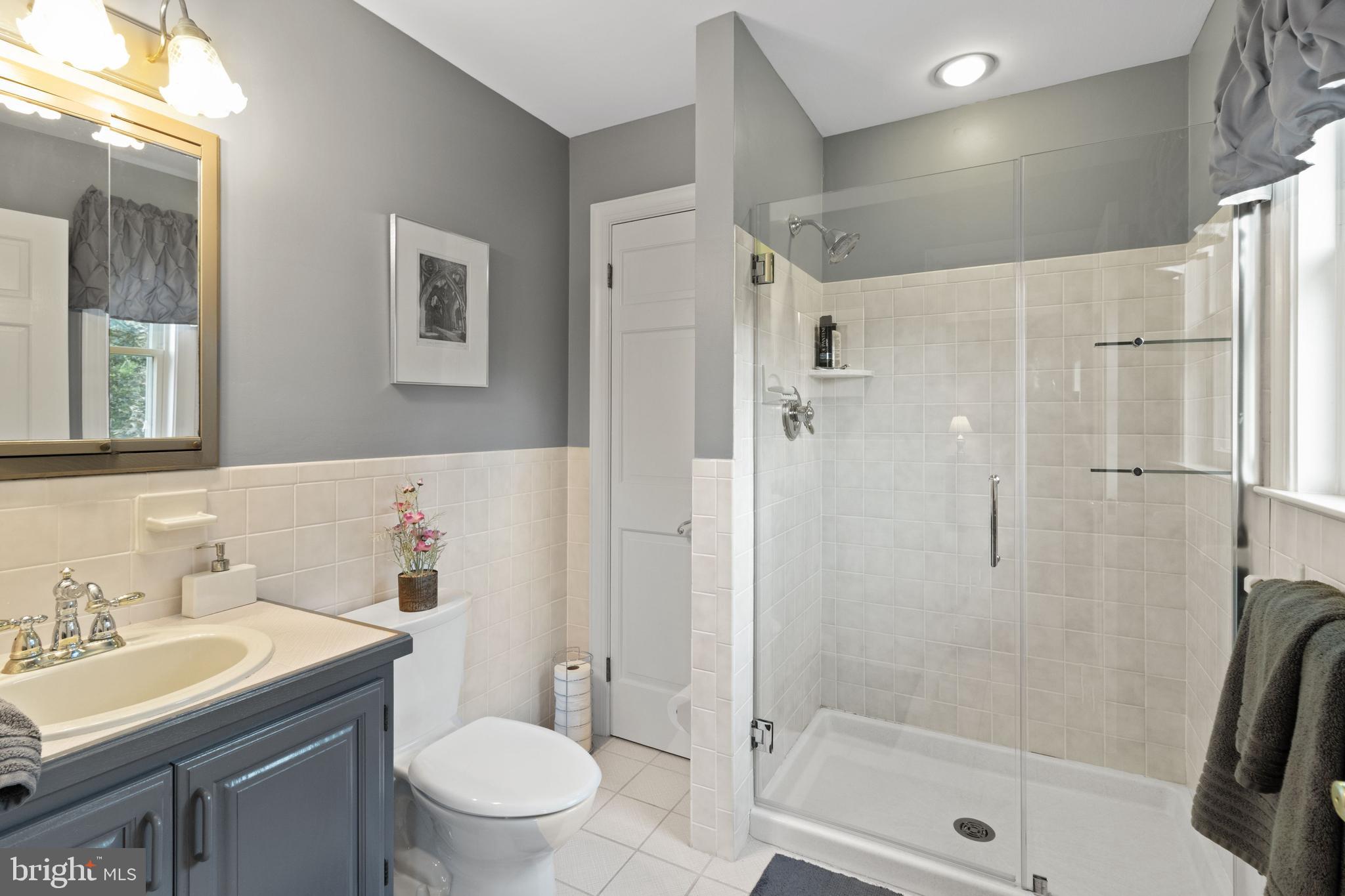 GRENOBLE MANOR - Residential