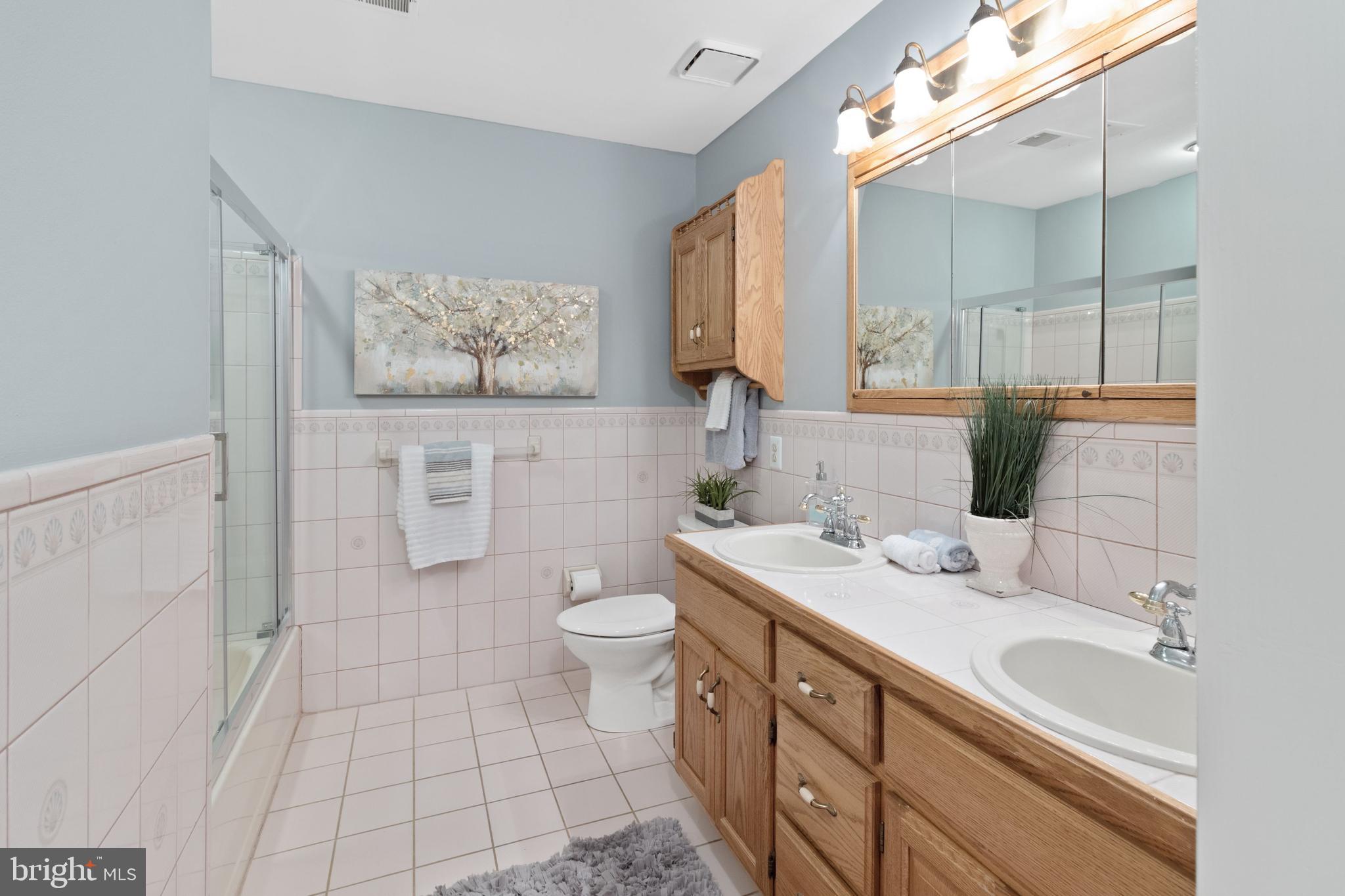 GRENOBLE MANOR - Residential