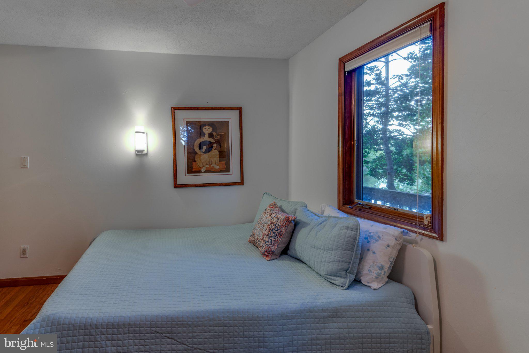 BRISCOE - Residential