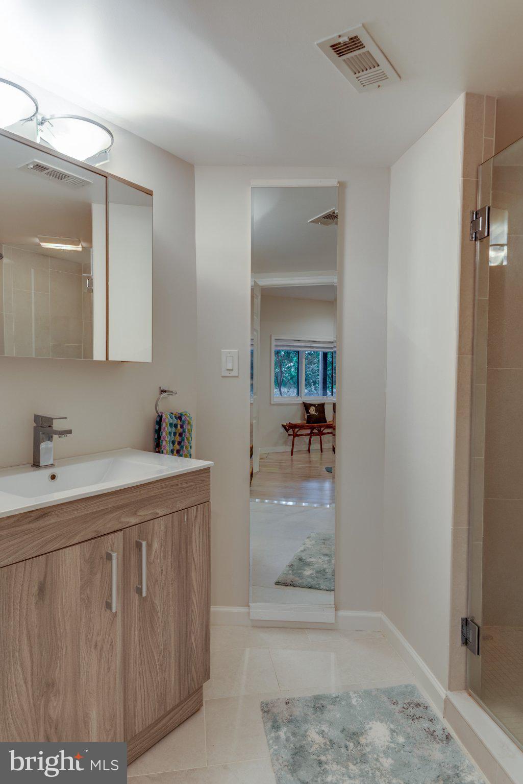 BRISCOE - Residential