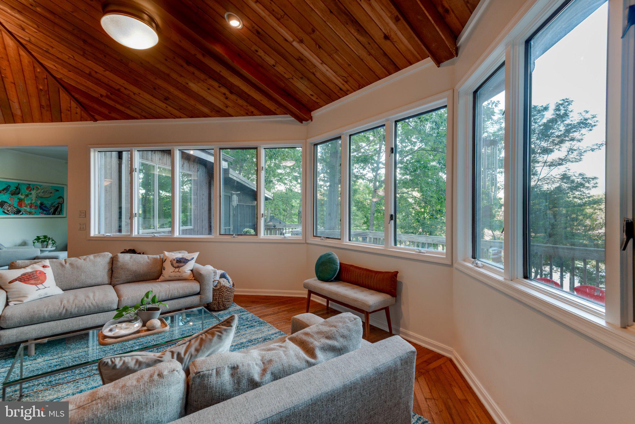 BRISCOE - Residential