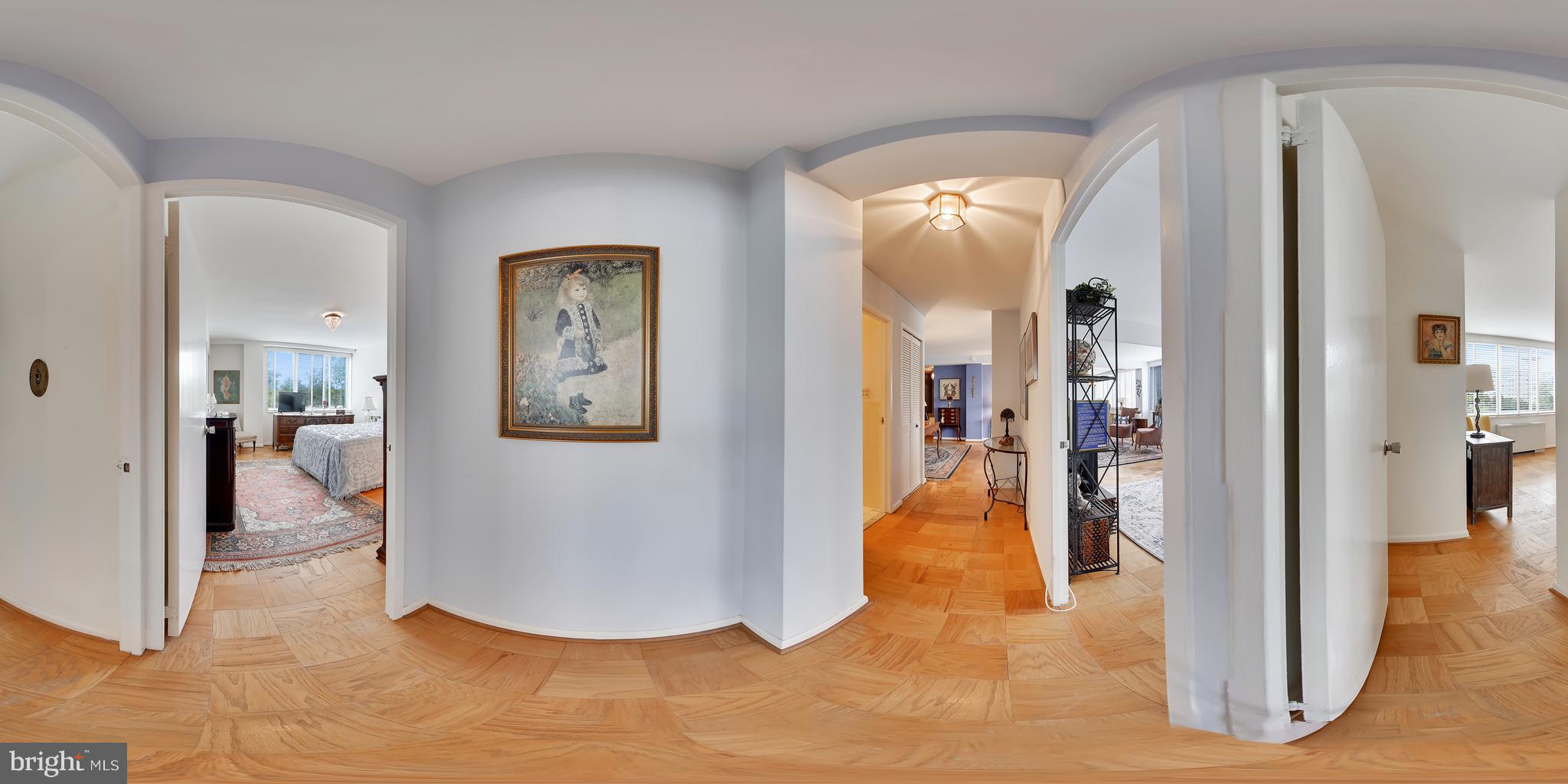 RIVER TOWERS - Residential