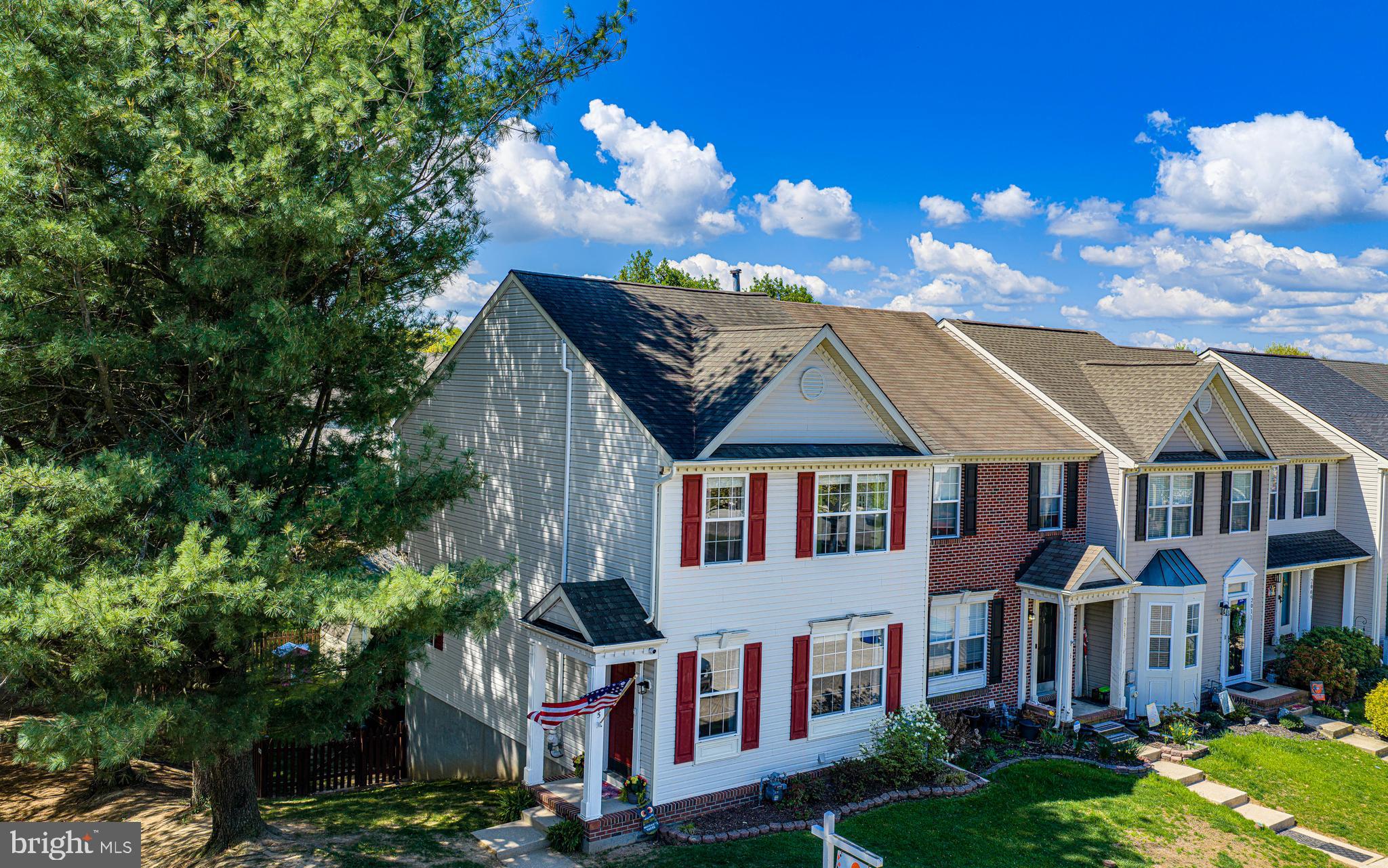 BELLE MANOR - Residential