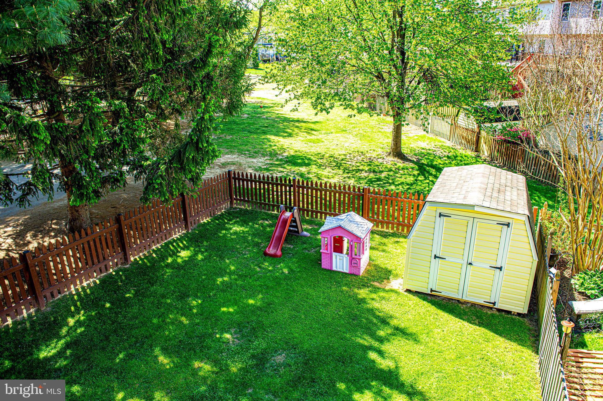 BELLE MANOR - Residential