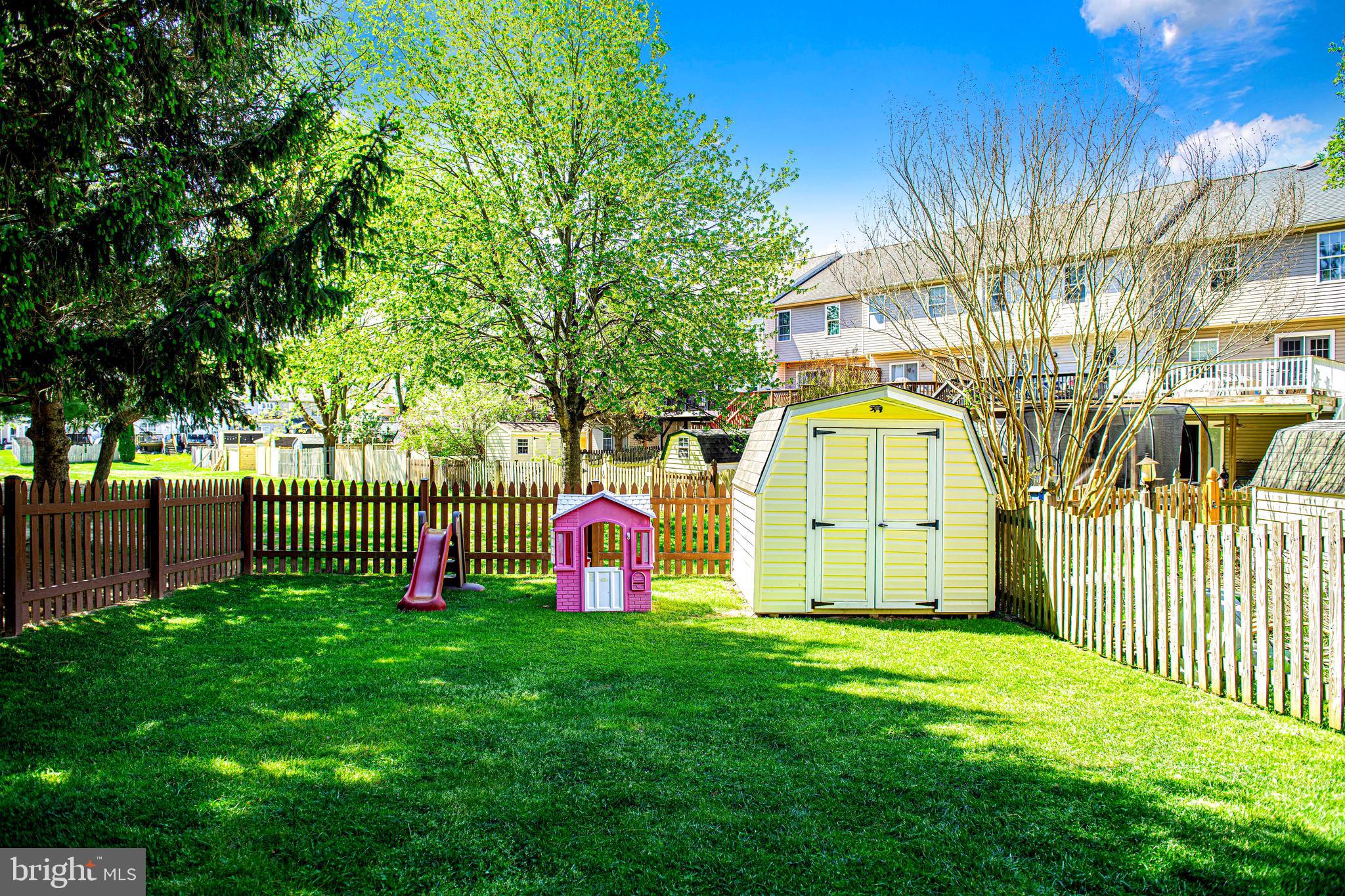 BELLE MANOR - Residential