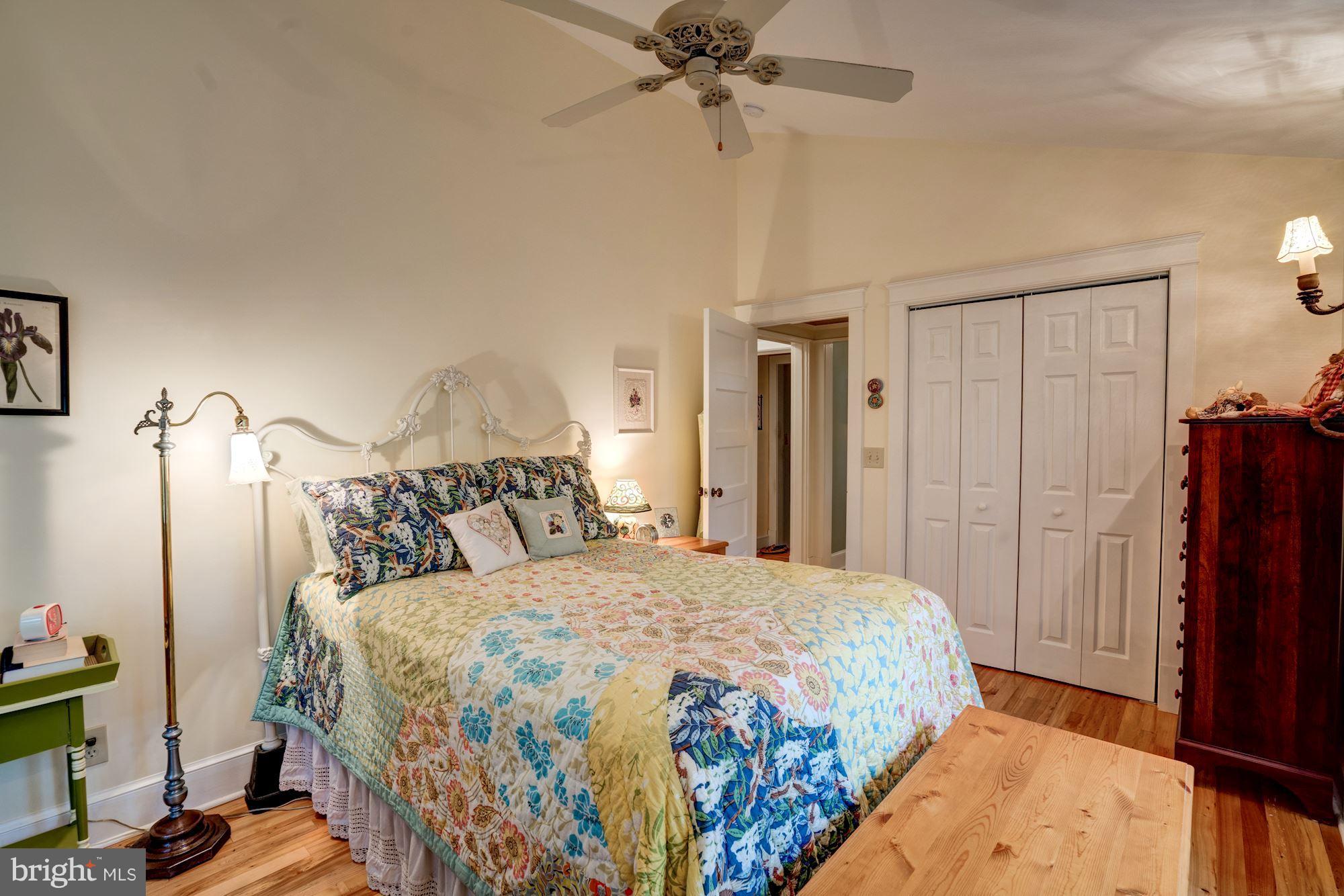 DEL RAY - Residential