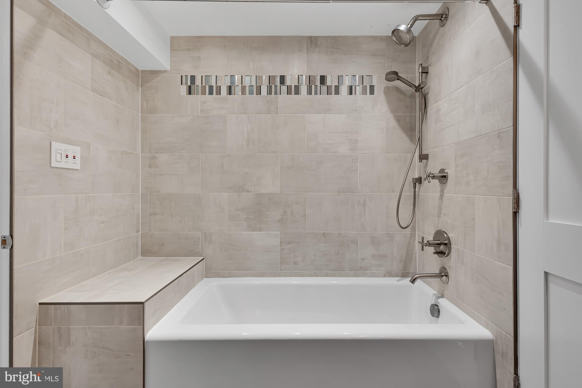 ROCK CREEK HIGHLANDS - Residential