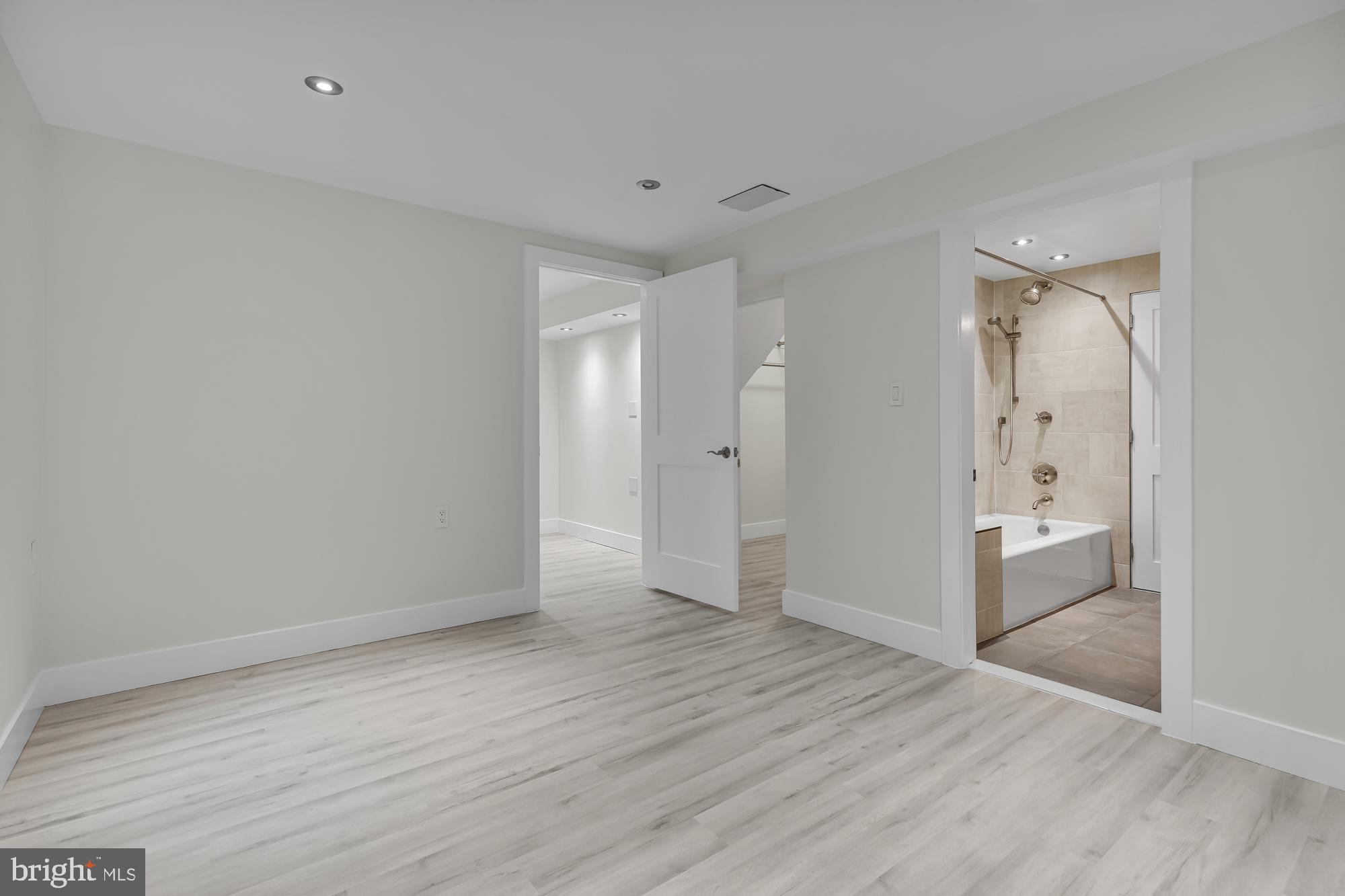 ROCK CREEK HIGHLANDS - Residential