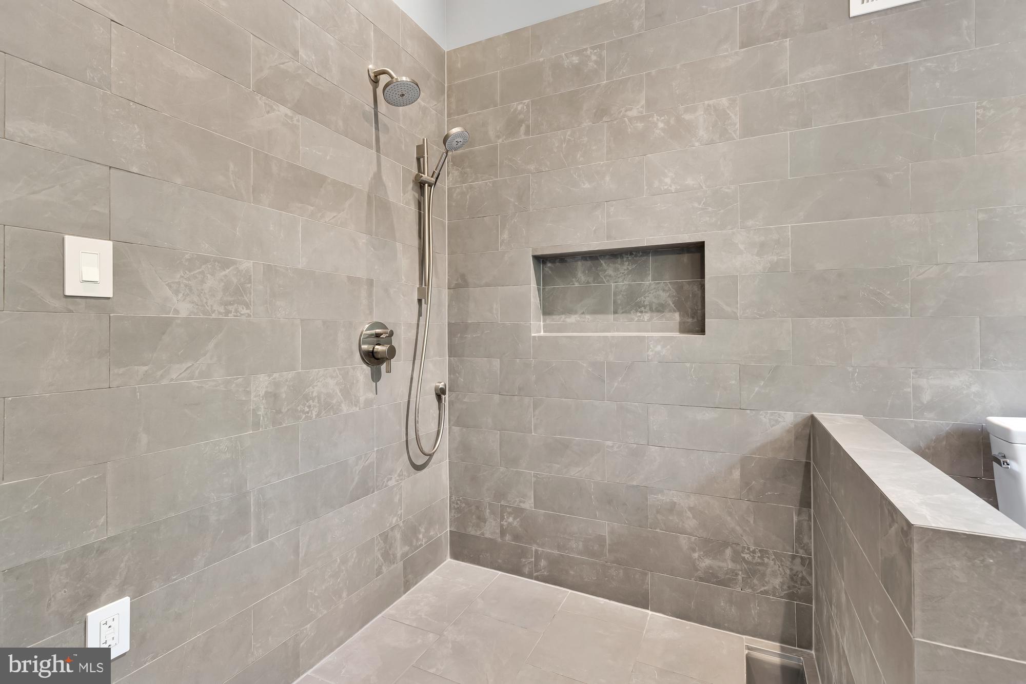 ROCK CREEK HIGHLANDS - Residential