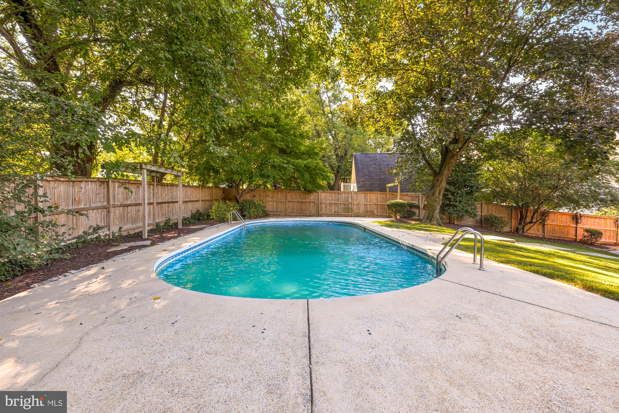 ROCK CREEK HIGHLANDS - Residential