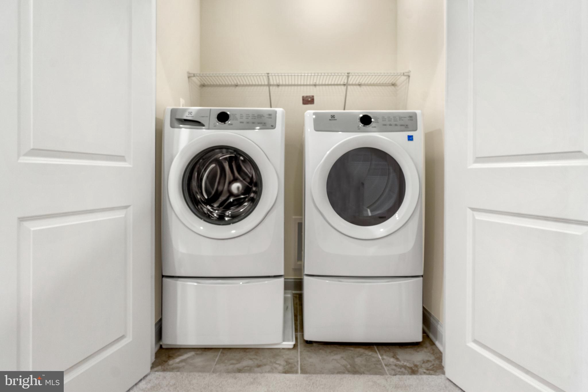 OXFORD SQUARE - Residential