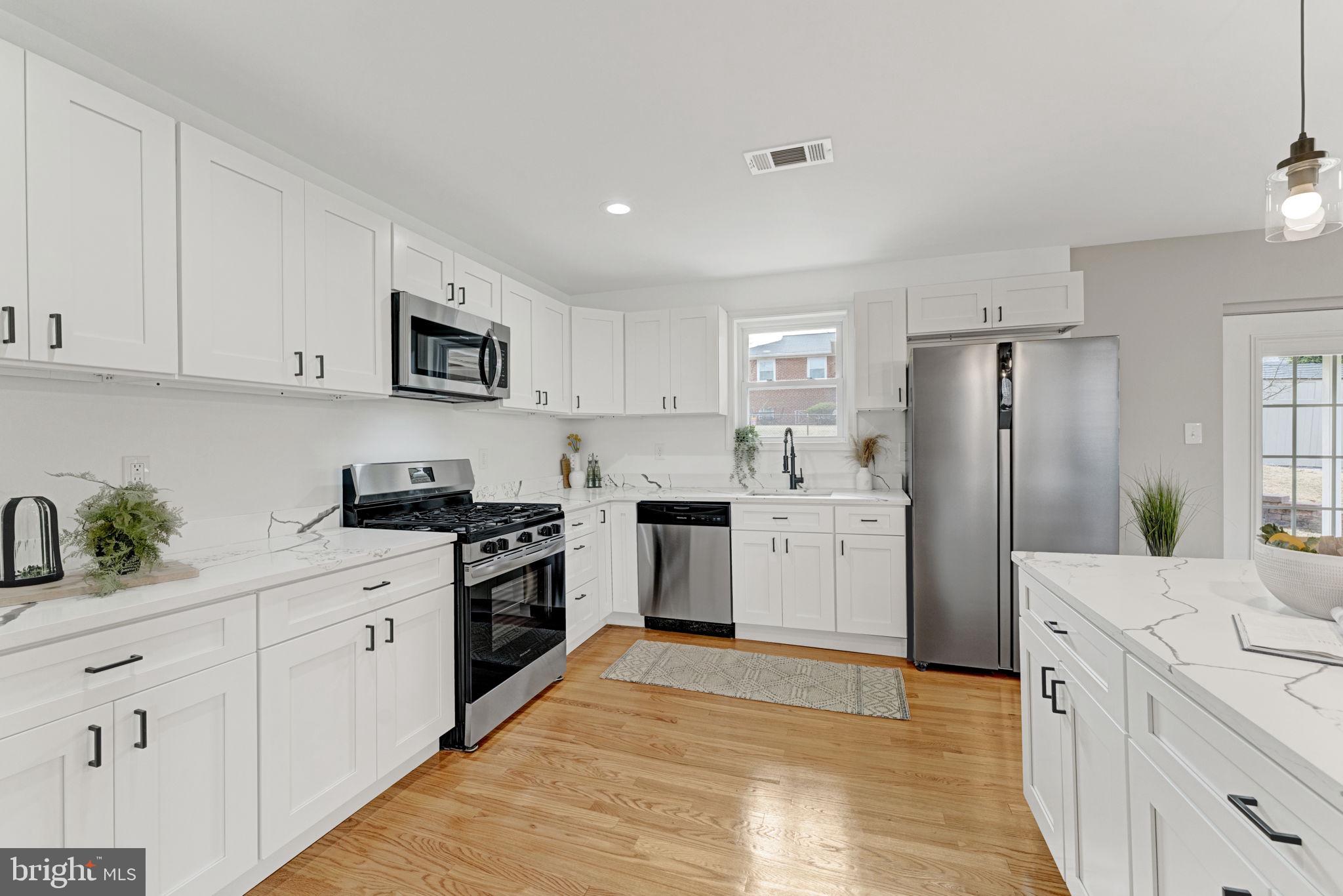 HILLCREST HEIGHTS - Residential