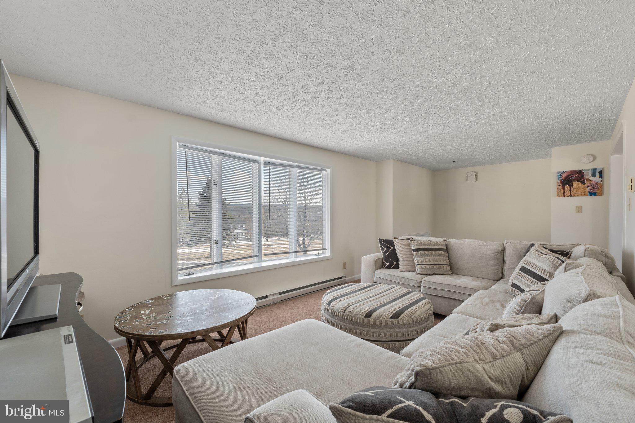 DEVLAND ESTATES - Residential