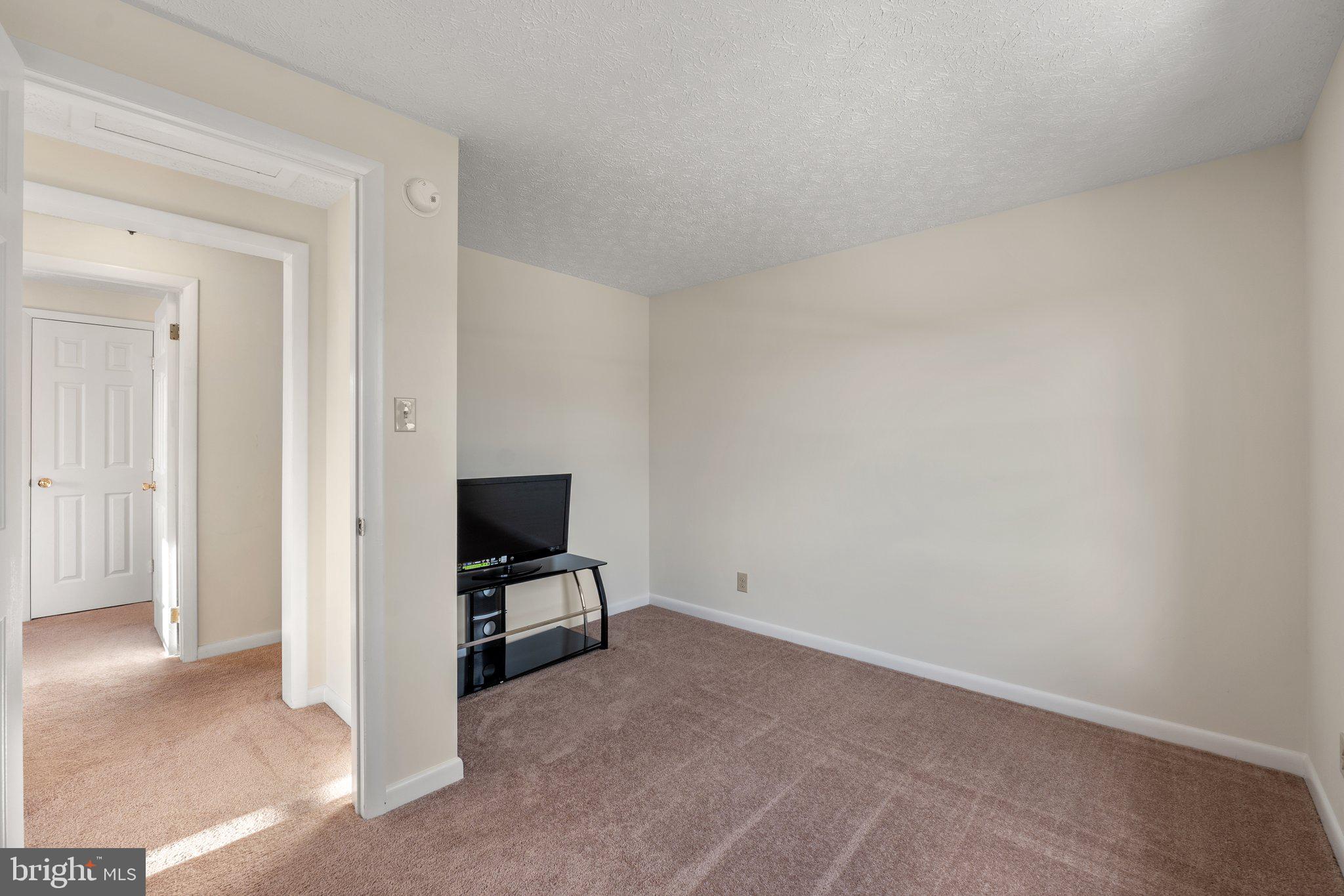 DEVLAND ESTATES - Residential