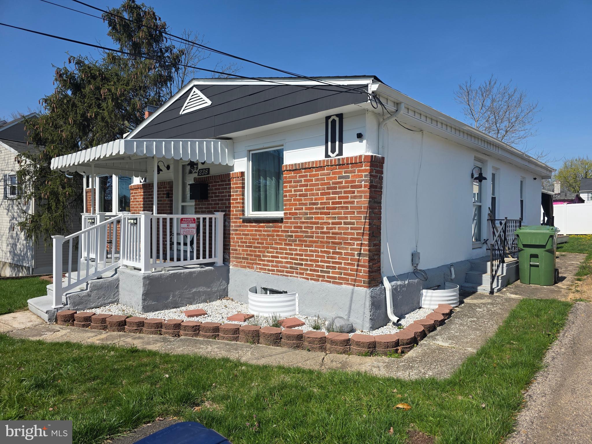 238 CHELSEA AVENUE