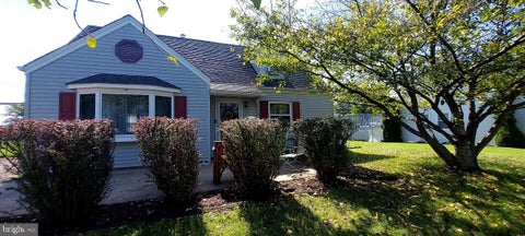 Homes For Sale - 617 Preston Lane<br/> Montgomery County, HATBORO, PA 19040
