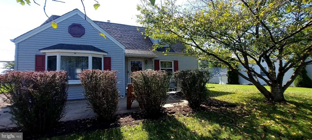 617 Preston Lane, Hatboro, PA, 19040