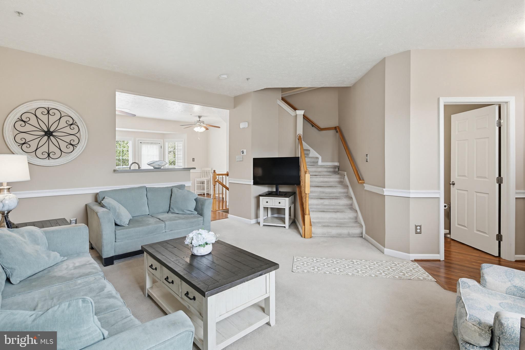 938 FELICIA COURT