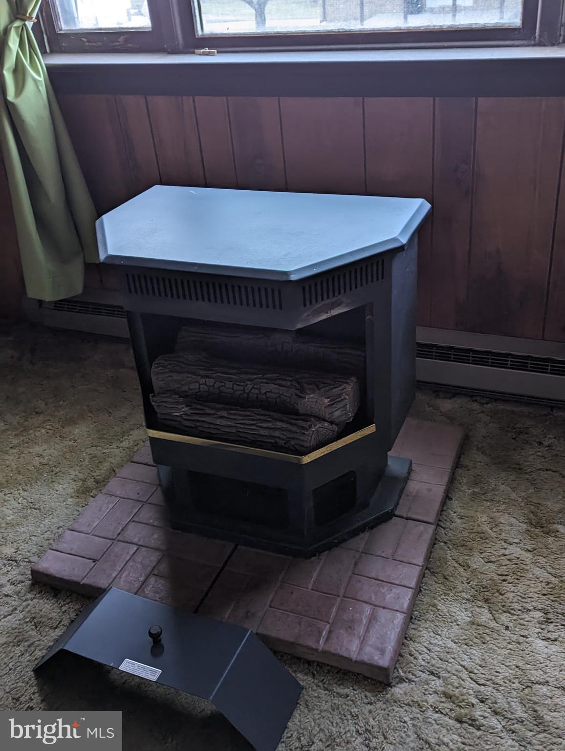 ECKHART MINES - Residential