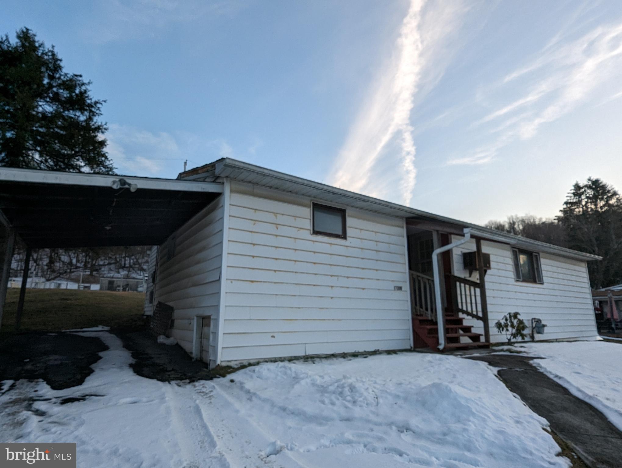 ECKHART MINES - Residential