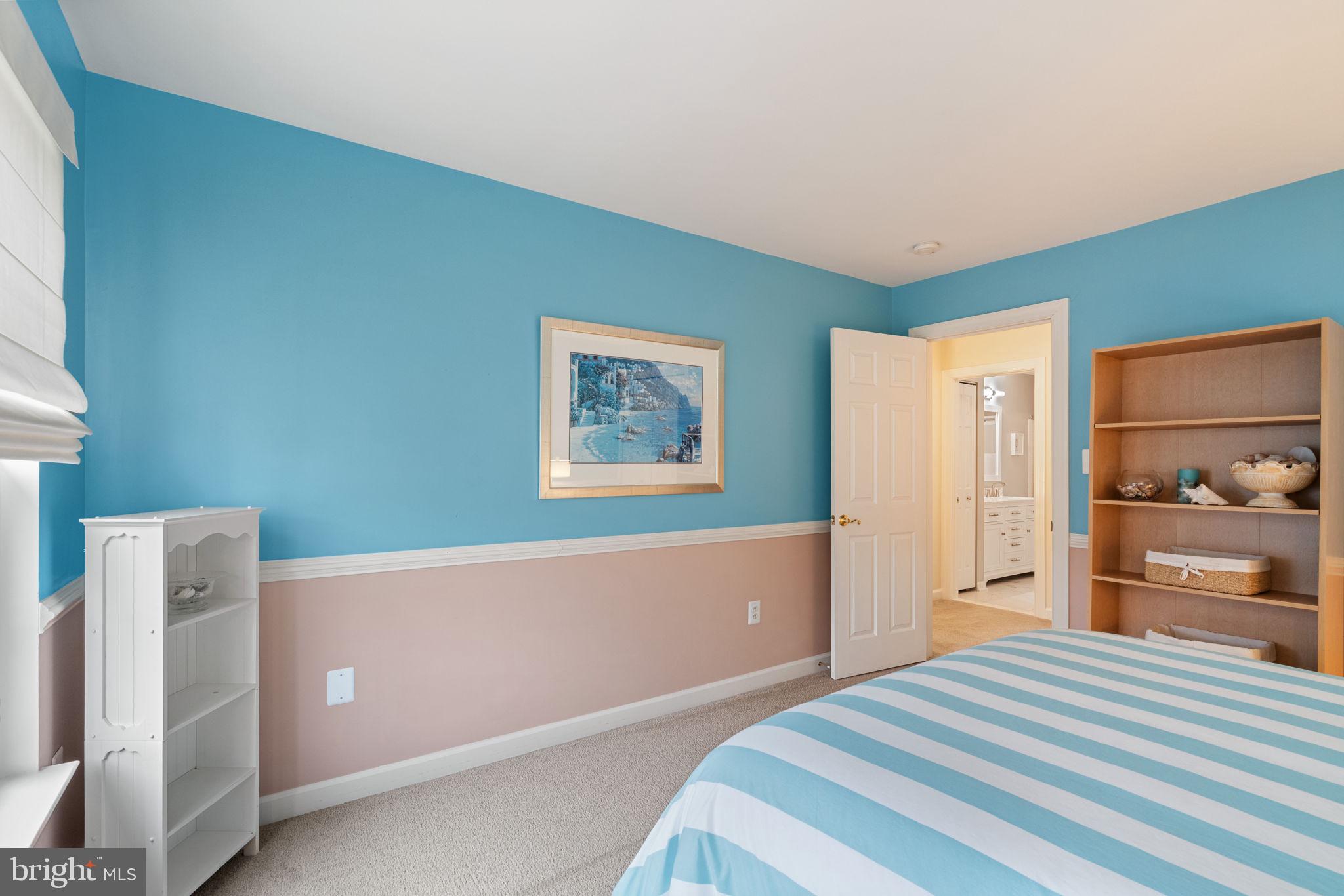 GREAT FALLS CHASE - Residential