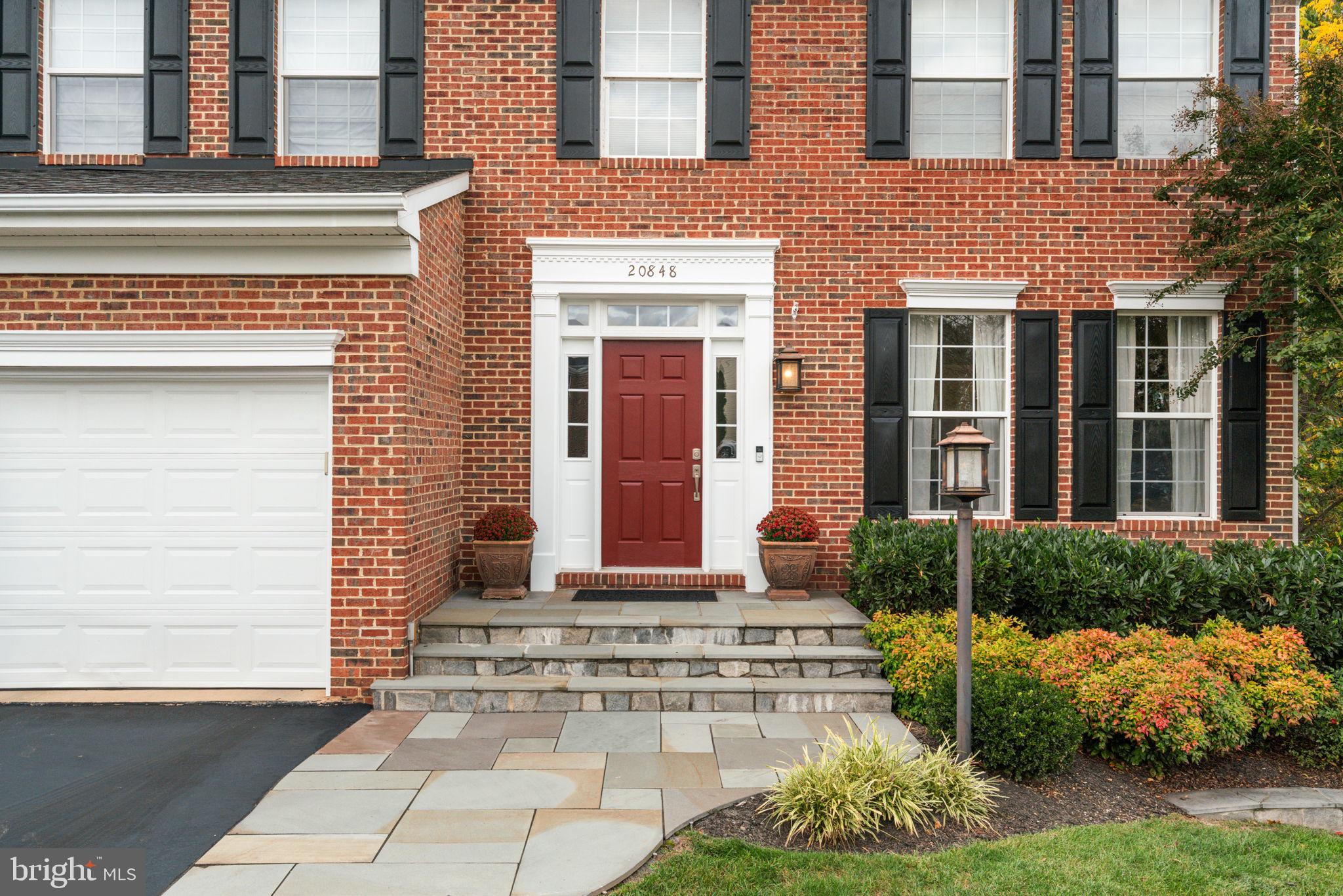 GREAT FALLS CHASE - Residential