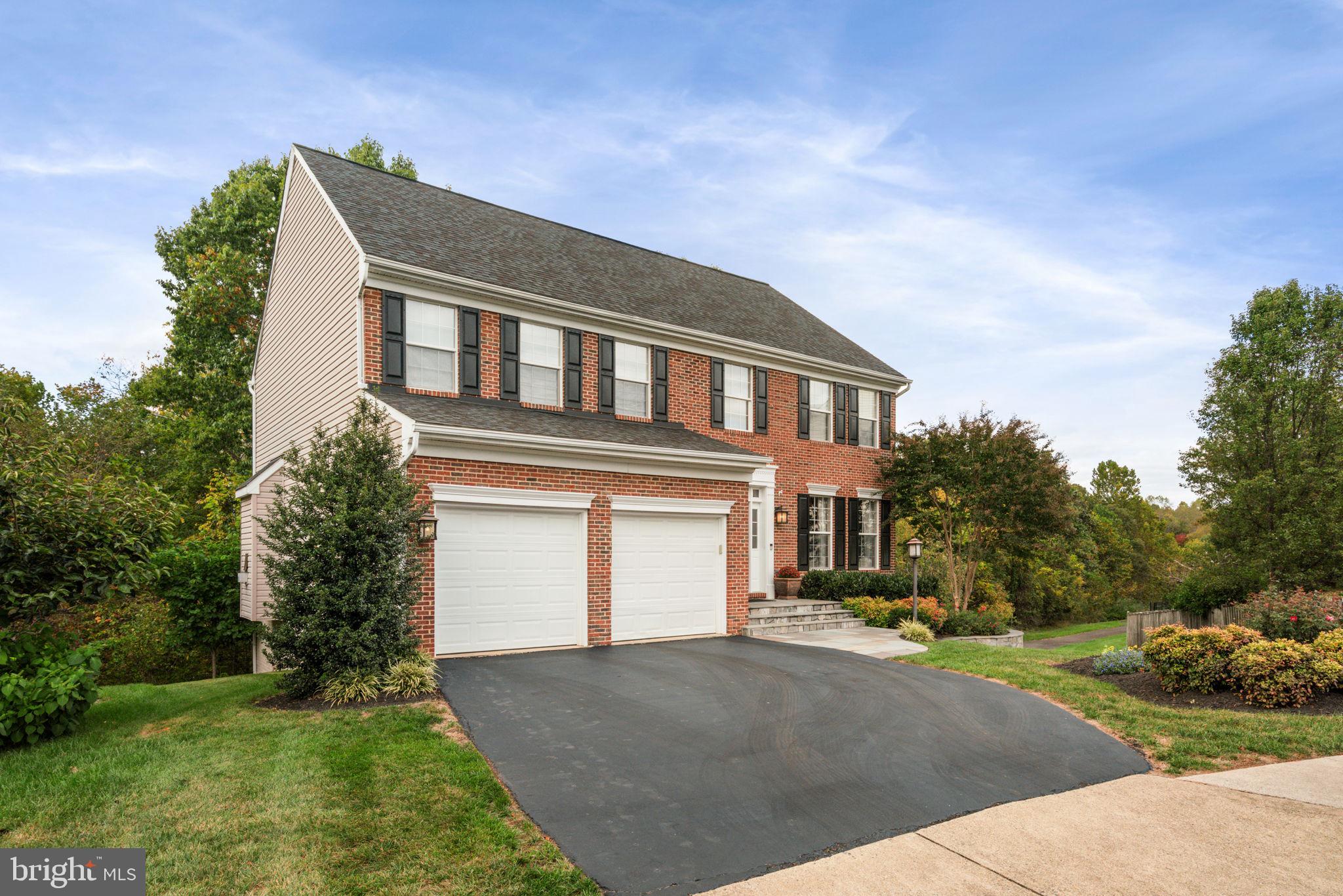 GREAT FALLS CHASE - Residential