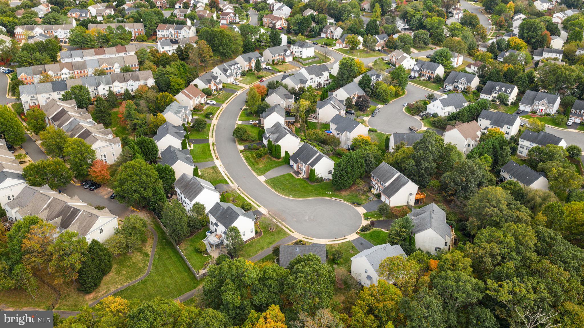 GREAT FALLS CHASE - Residential