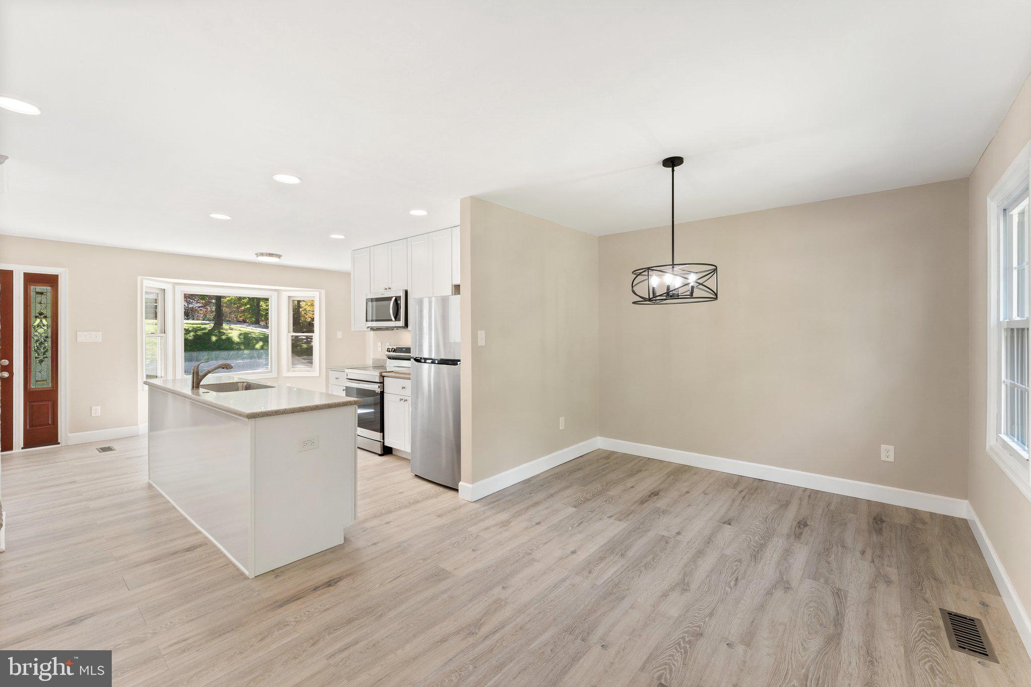 WARRENTON LAKES - Residential