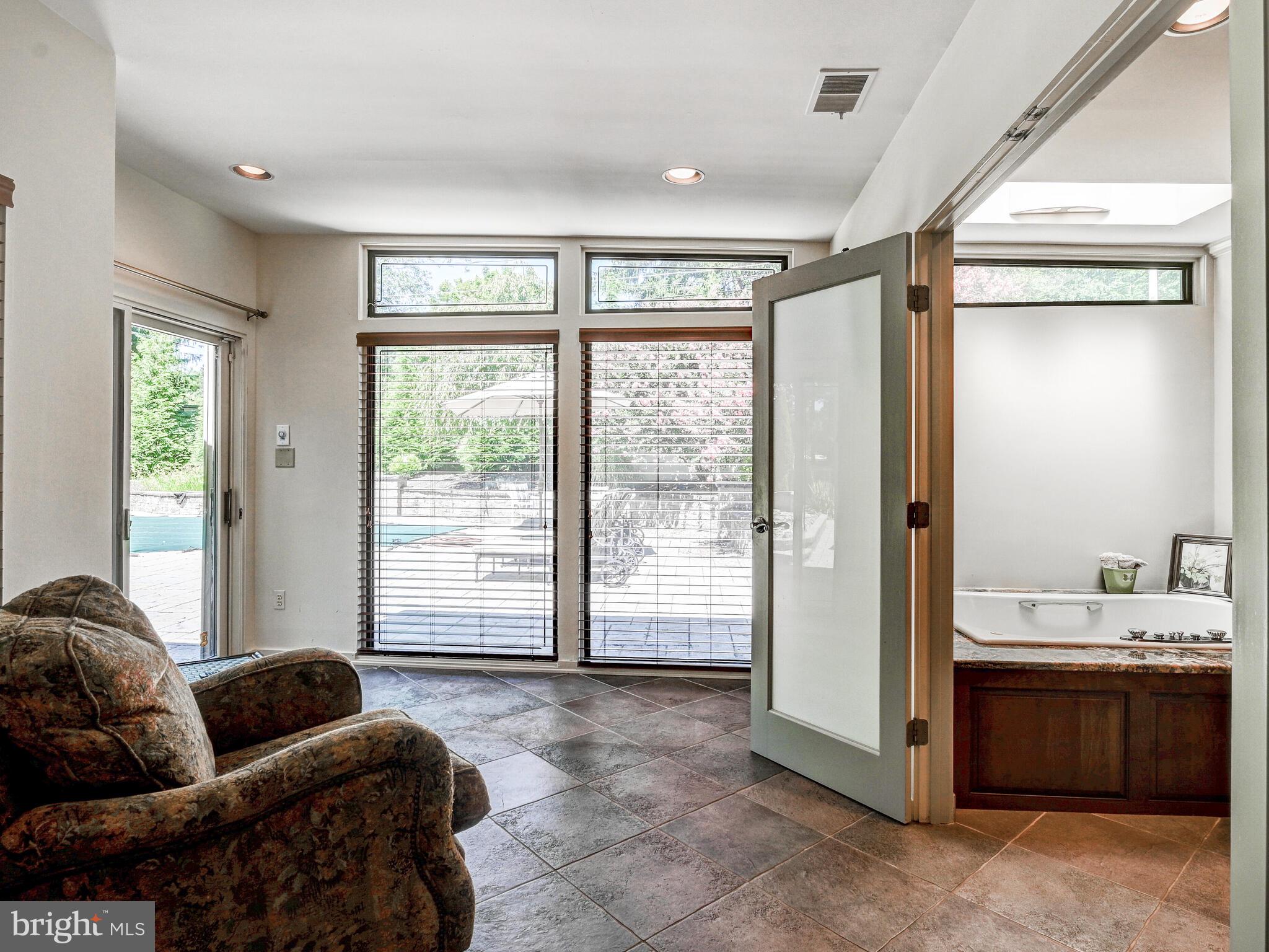 STEVENSON - Residential