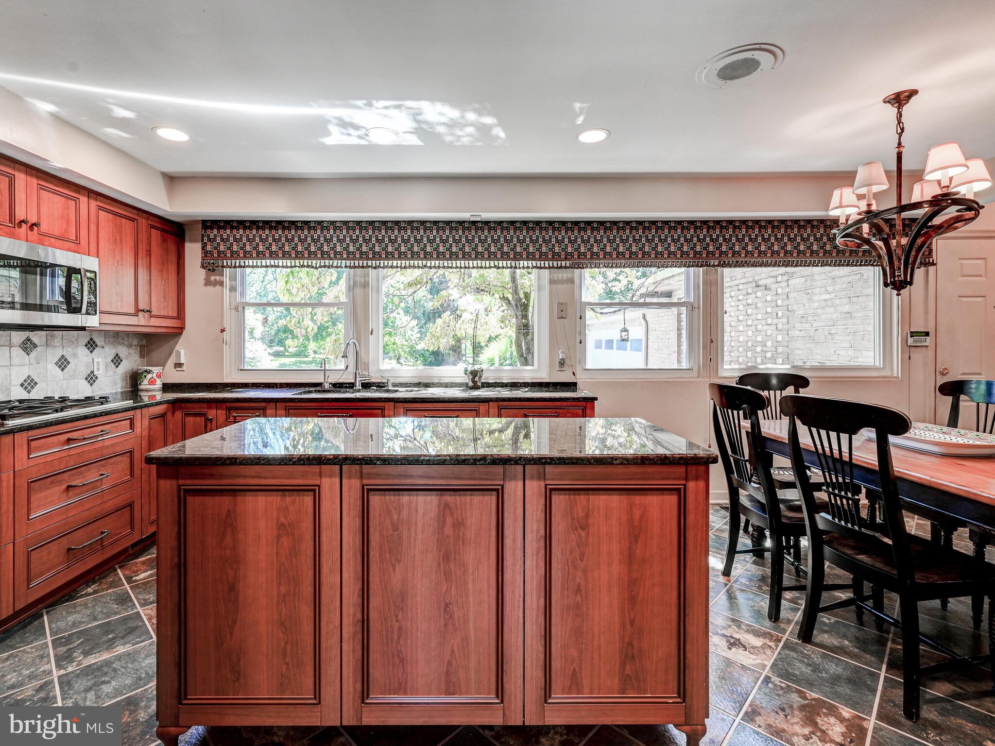 STEVENSON - Residential