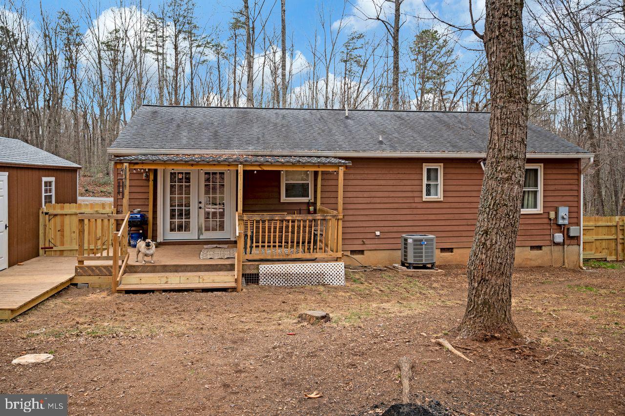 LAKE WILDERNESS - Residential