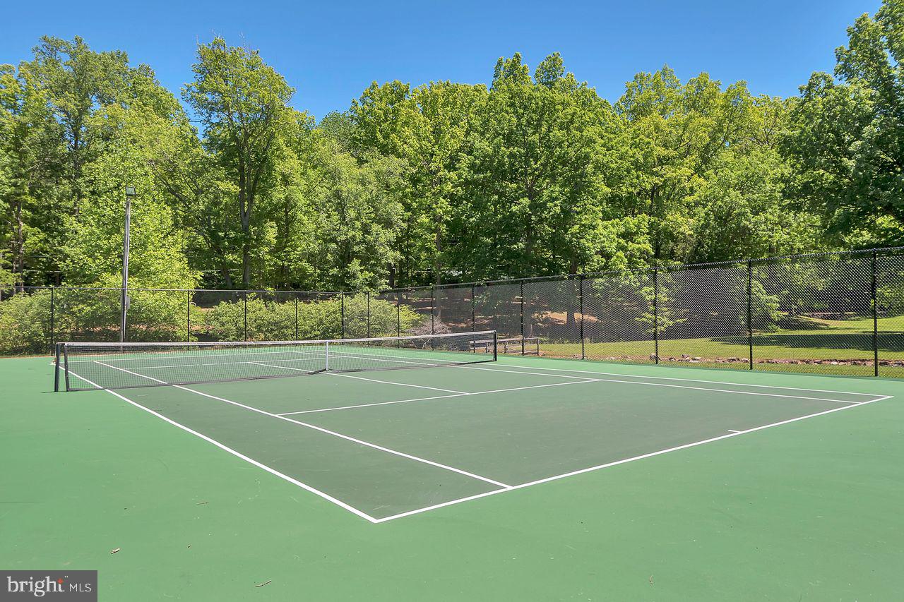 LAKE WILDERNESS - Residential