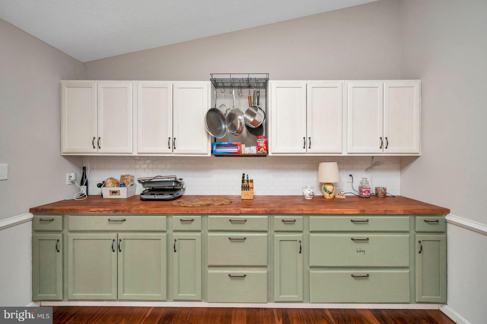 LAKE WILDERNESS - Residential