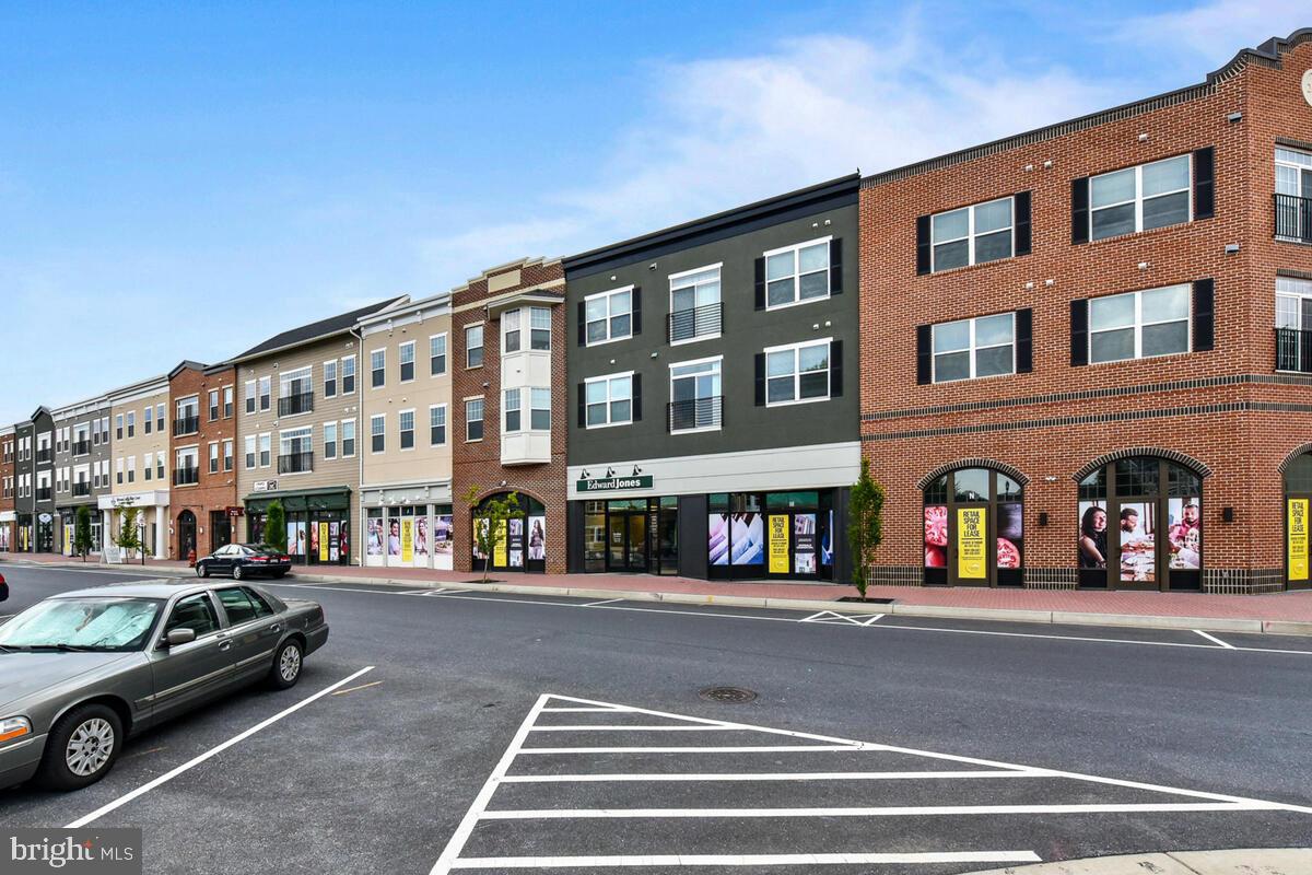 WORMANS MILL - Residential