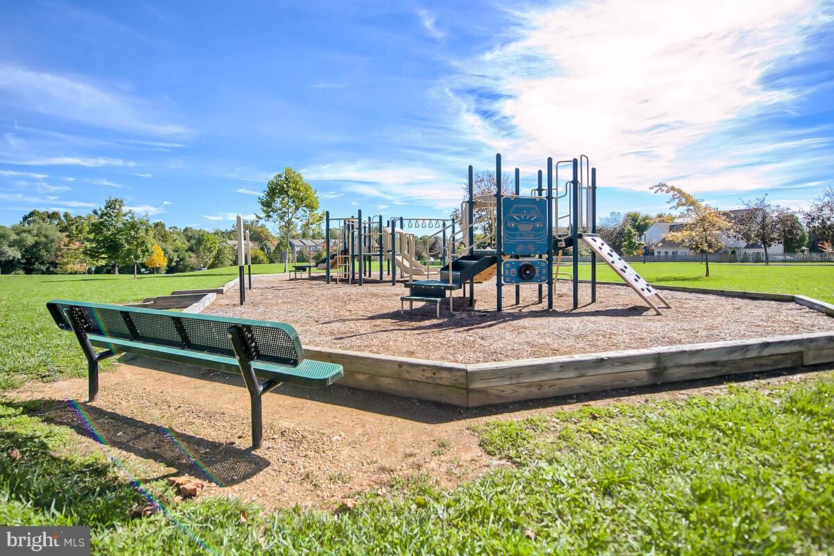 WORMANS MILL - Residential