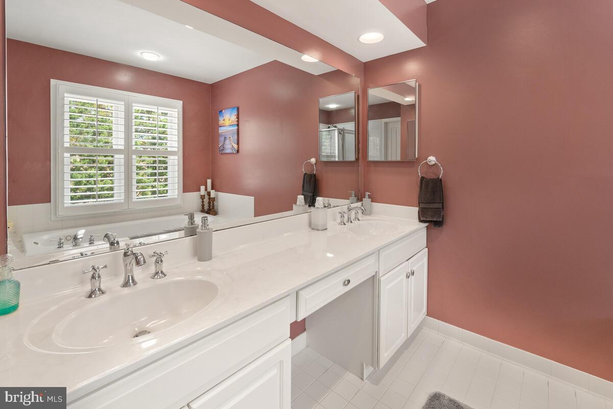 WORMANS MILL - Residential