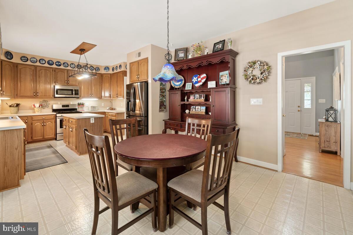 WORMANS MILL - Residential