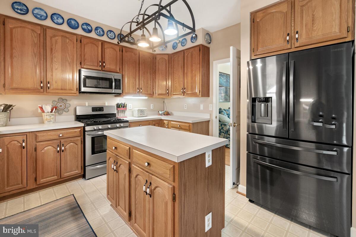 WORMANS MILL - Residential