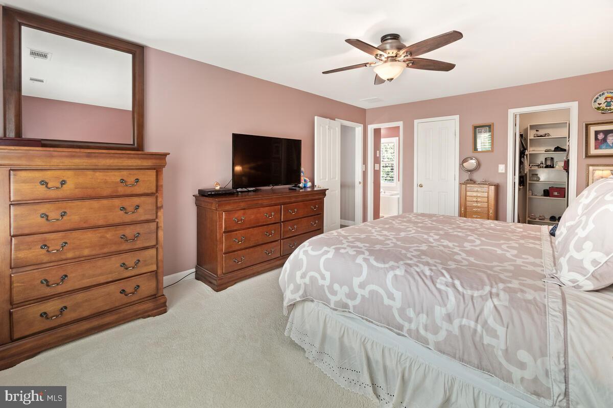 WORMANS MILL - Residential