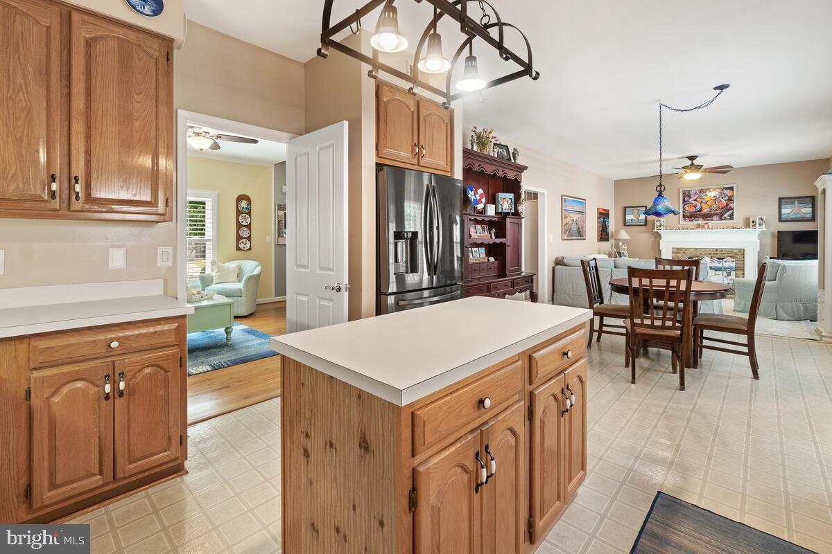 WORMANS MILL - Residential