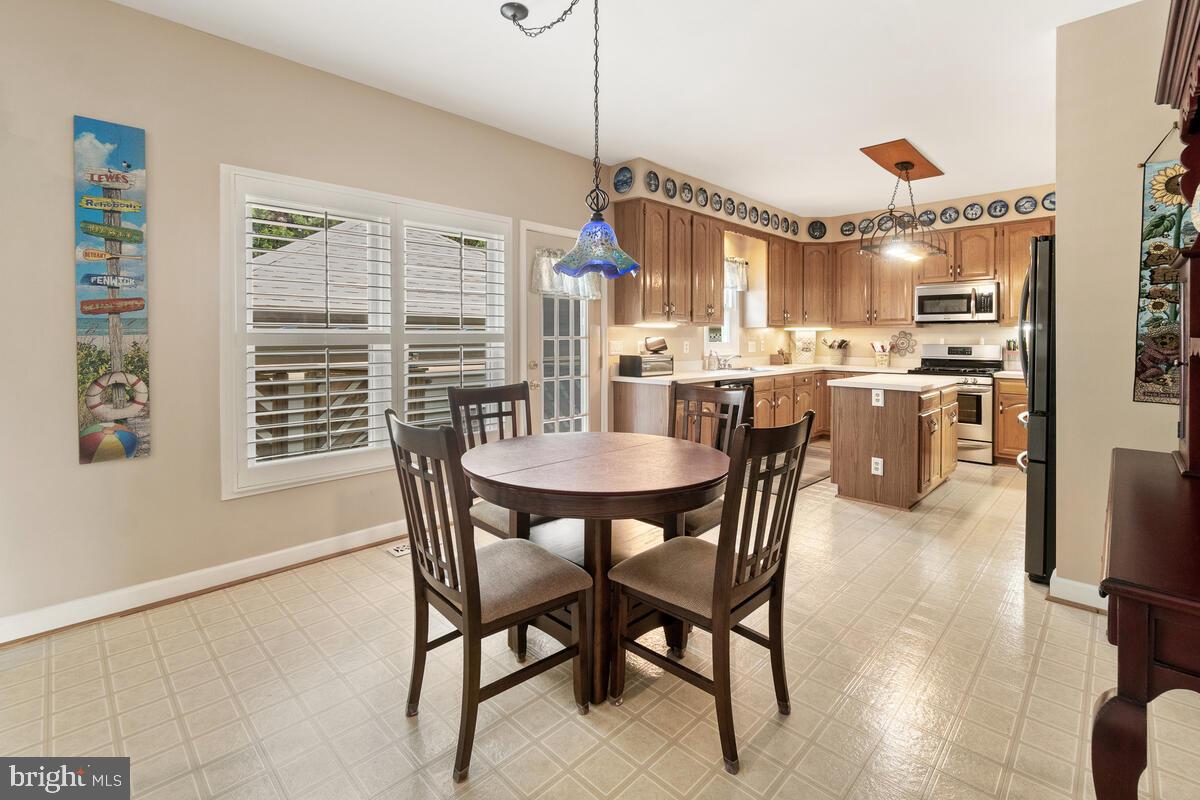 WORMANS MILL - Residential