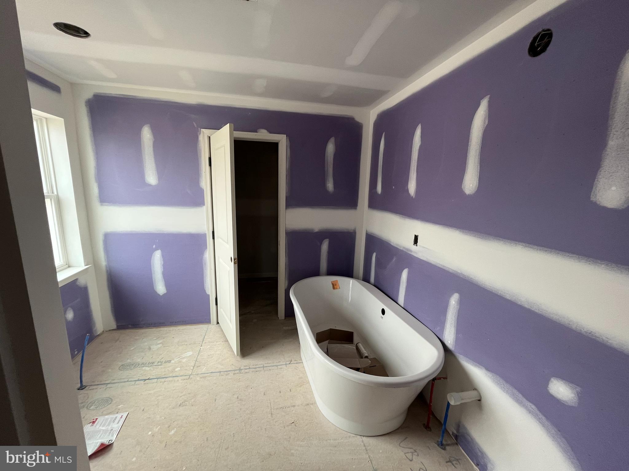 HICKORY POINTE - Residential