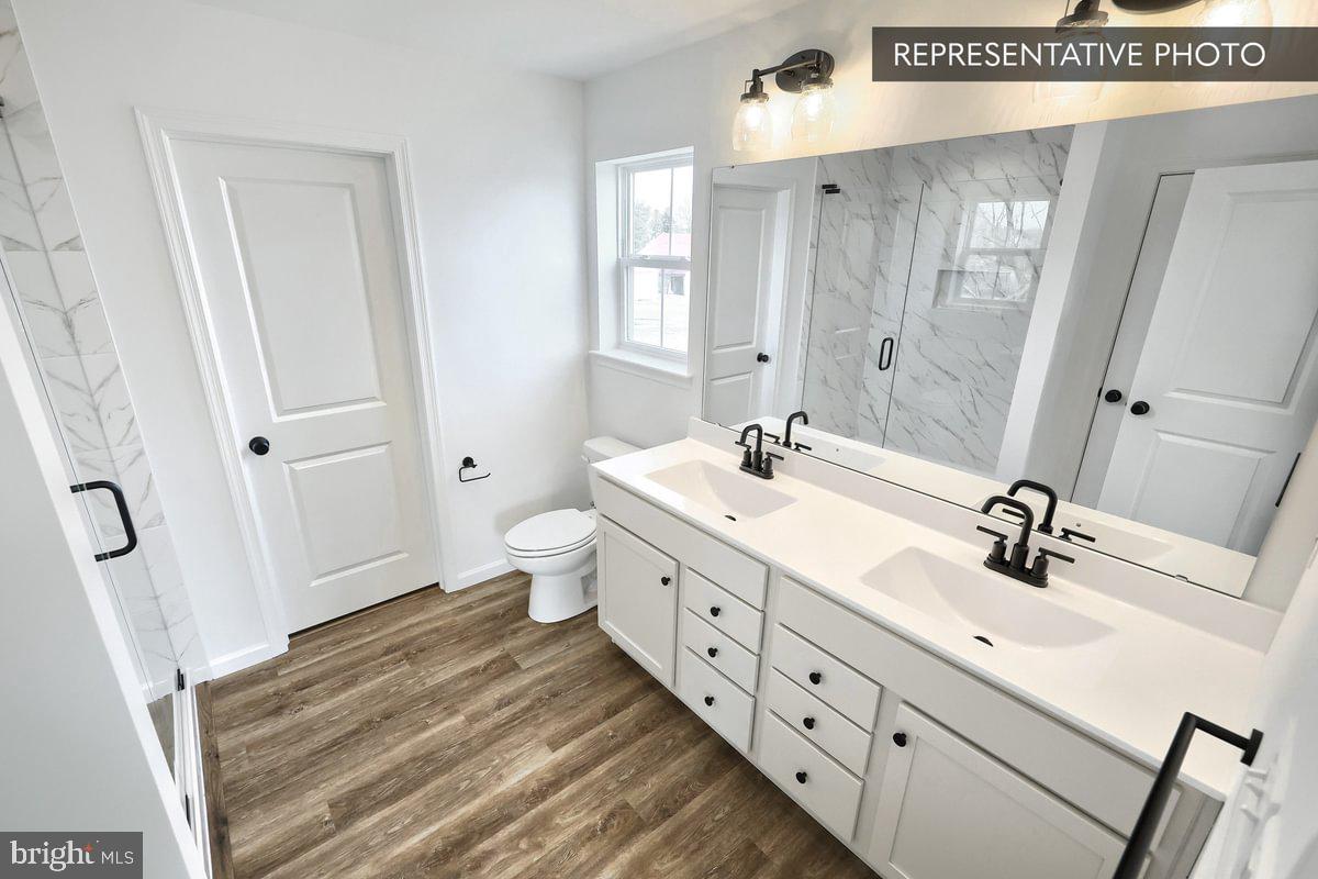 HICKORY POINTE - Residential