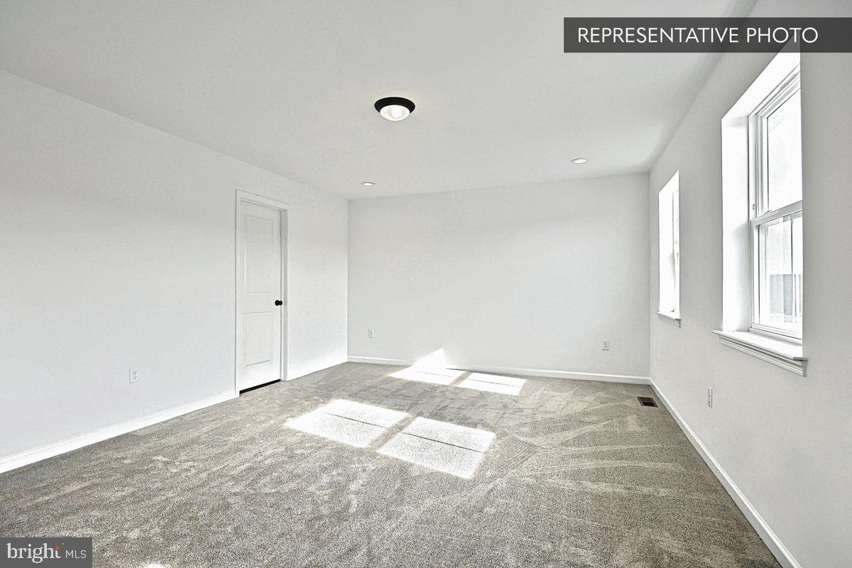 HICKORY POINTE - Residential