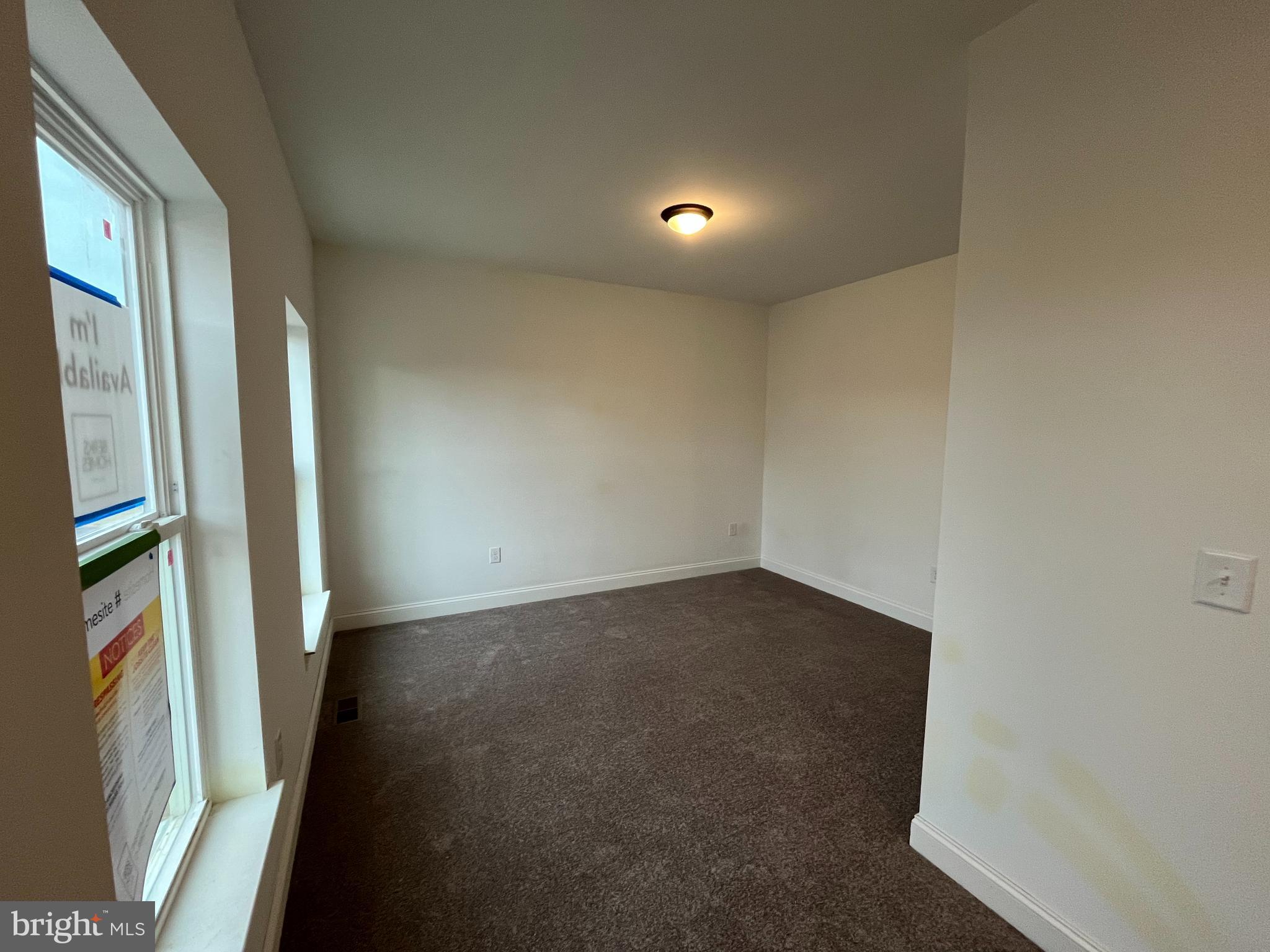 HICKORY POINTE - Residential