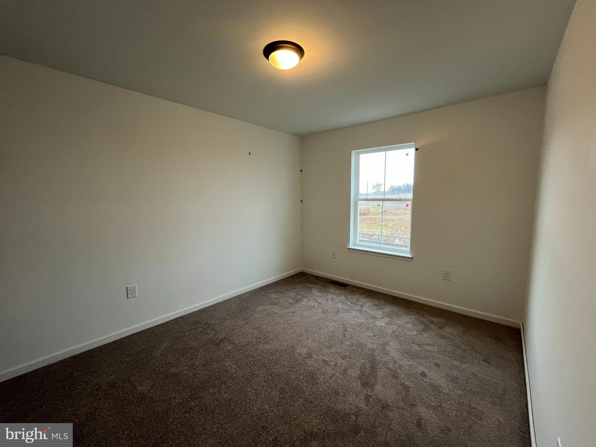 HICKORY POINTE - Residential