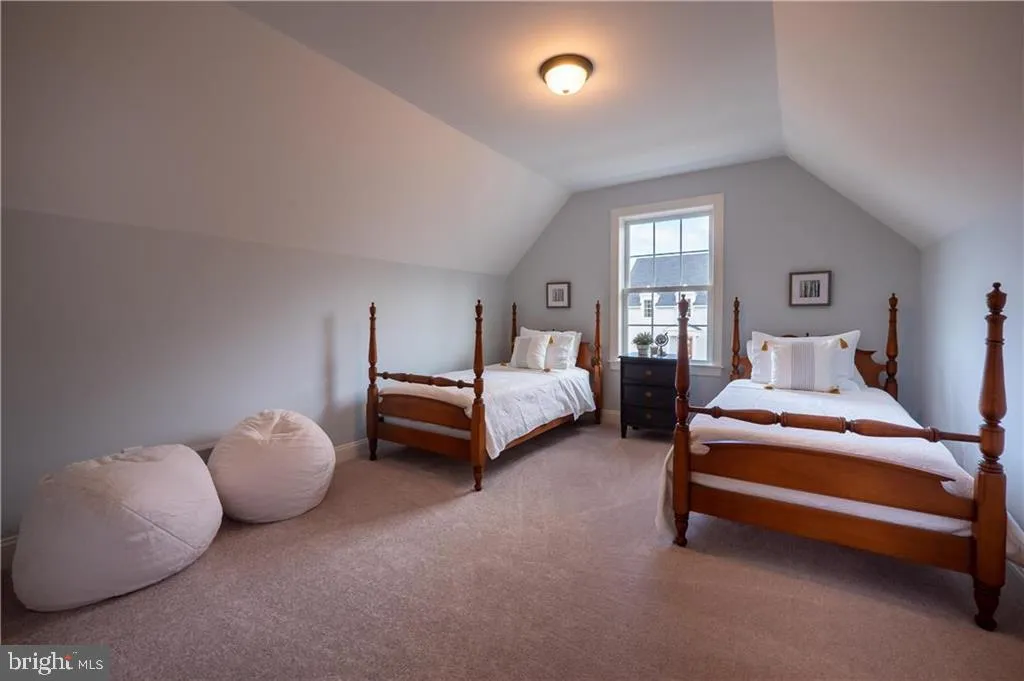 Bethlehem, Pennsylvania 18015, United States, 3 Bedrooms Bedrooms, ,4 BathroomsBathrooms,Residential,Active,176667